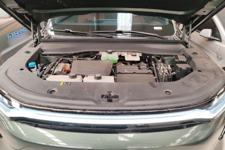 Used GAC Trumpchi Xiangwang S7 2025 180km Ultra All-Wheel Drive LiDAR Edition Engine Bay