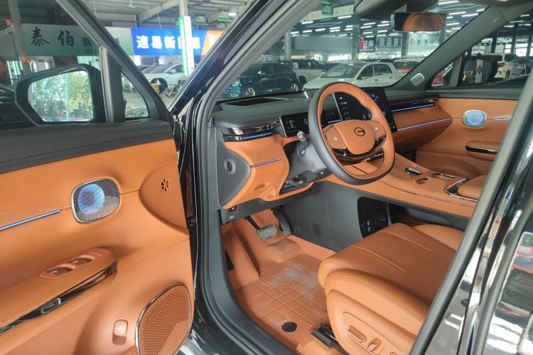 Used GAC Trumpchi Xiangwang S7 2025 205 km Max LiDAR Version Driver Seat