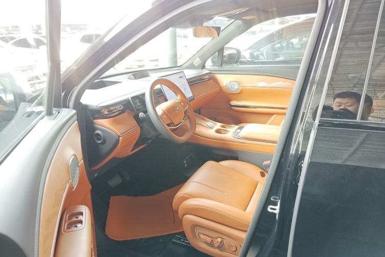 Used GAC Trumpchi Xiangwang S7 2025 205 km Max LiDAR Version Driver Seat