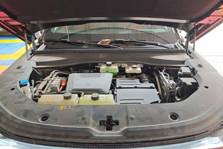 Used GAC Trumpchi Xiangwang S7 2025 180km Ultra All-Wheel Drive LiDAR Edition Engine Bay