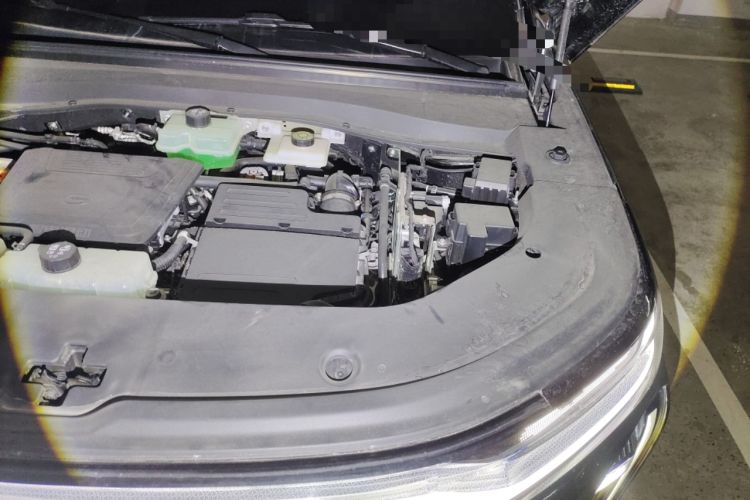 Used GAC Trumpchi Xiangwang S7 2025 180km Ultra All-Wheel Drive LiDAR Edition Engine Bay Left