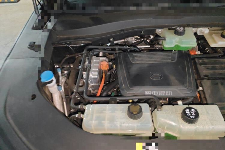 Used GAC Trumpchi Xiangwang S7 2025 205 km Max LiDAR Version Engine Bay Right