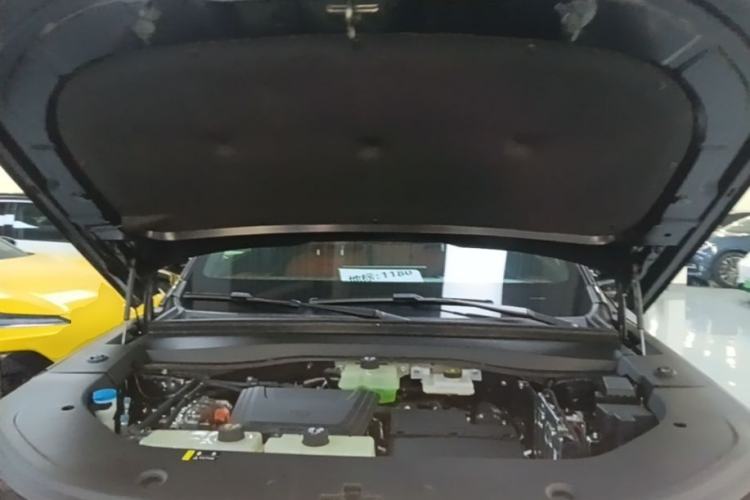 Used GAC Trumpchi Xiangwang S7 2025 205 km Max LiDAR Version Engine Bay