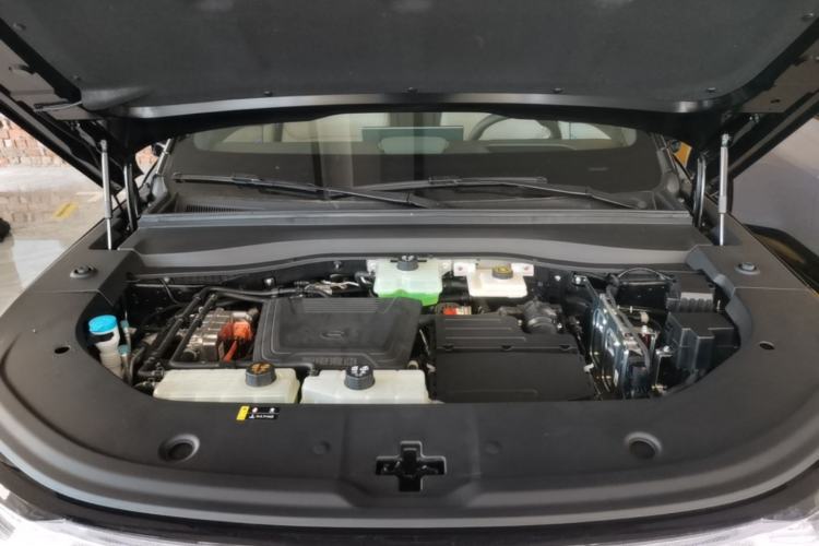 Used GAC Trumpchi Xiangwang S7 2025 205 km Max LiDAR Version Engine Bay