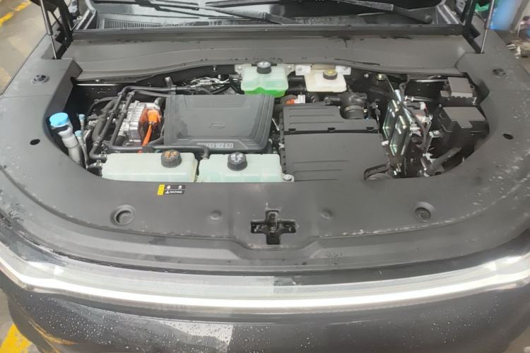 Used GAC Trumpchi Xiangwang S7 2025 Model 205km Pro+ Edition Engine Bay