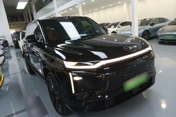 Used GAC Trumpchi Xiangwang S7 2025 205 km Max LiDAR Version Front Right 45 Deg