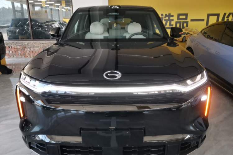 Used GAC Trumpchi Xiangwang S7 2025 205 km Max LiDAR Version Front