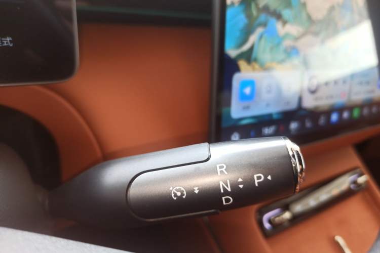 Used GAC Trumpchi Xiangwang S7 2025 205 km Max LiDAR Version Gear Lever