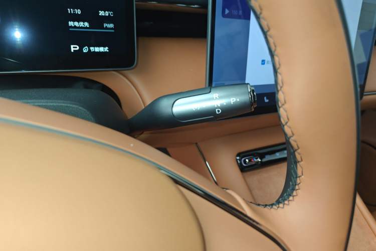 Used GAC Trumpchi Xiangwang S7 2025 205 km Max LiDAR Version Gear Lever