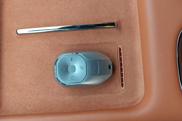 Used GAC Trumpchi Xiangwang S7 2025 205 km Max LiDAR Version Interior 1