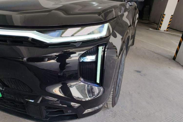 Used GAC Trumpchi Xiangwang S7 2025 205 km Max LiDAR Version Left Front Headlight