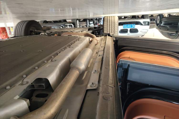 Used GAC Trumpchi Xiangwang S7 2025 205 km Max Version Left Side Sill