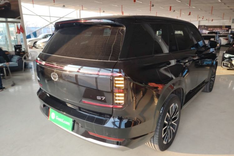 Used GAC Trumpchi Xiangwang S7 2025 205 km Max Version Rear Right 45 Deg