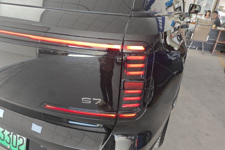 Used GAC Trumpchi Xiangwang S7 2025 205 km Max LiDAR Version Right Rear Taillight