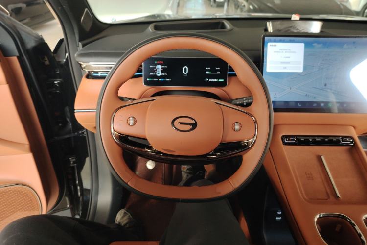 Used GAC Trumpchi Xiangwang S7 2025 205 km Max Version Steering Wheel