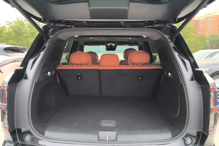 Used GAC Trumpchi Xiangwang S7 2025 180km Ultra All-Wheel-Drive Version Trunk
