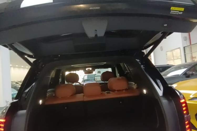 Used GAC Trumpchi Xiangwang S7 2025 205 km Max LiDAR Version Trunk