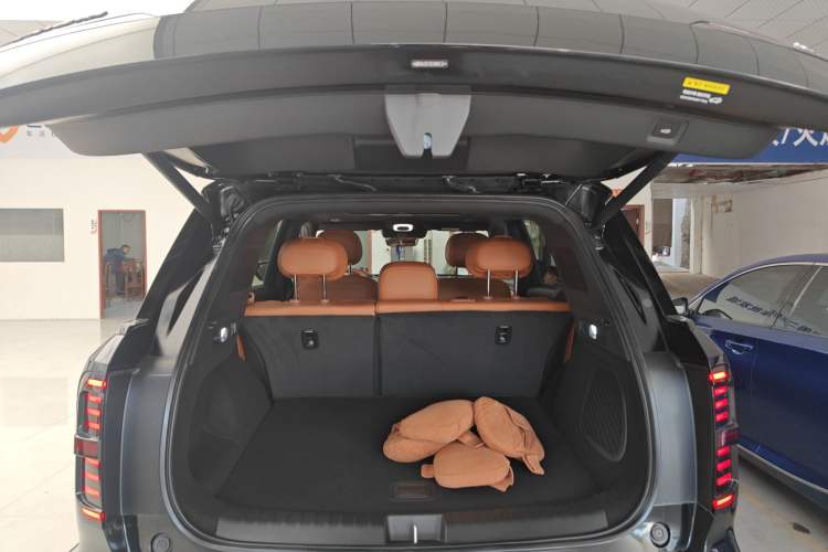 Used GAC Trumpchi Xiangwang S7 2025 205 km Max LiDAR Version Trunk