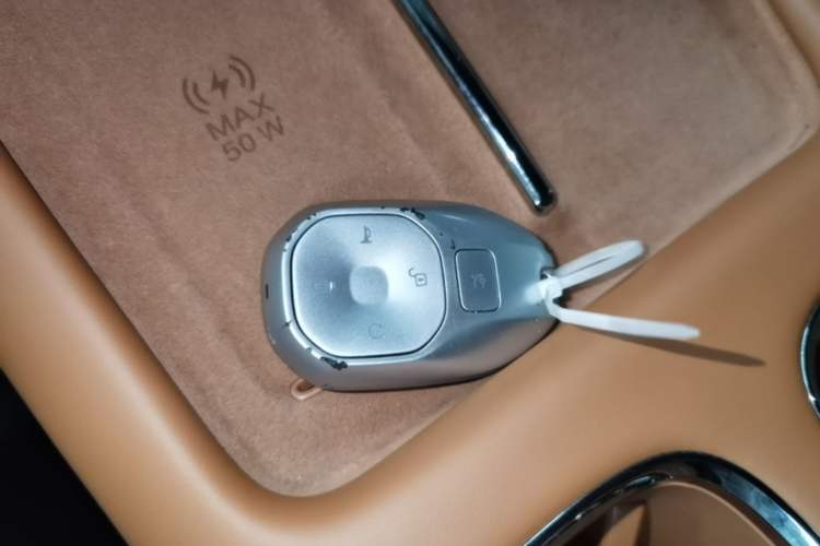 Used GAC Trumpchi Xiangwang S7 2025 205 km Max LiDAR Version Vehicle Key