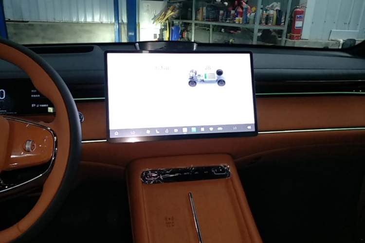 Used GAC Trumpchi Xiangwang S7 2025 205 km Max Version Audio And AC Panel