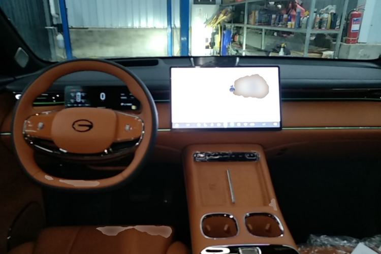 Used GAC Trumpchi Xiangwang S7 2025 205 km Max Version Center Console