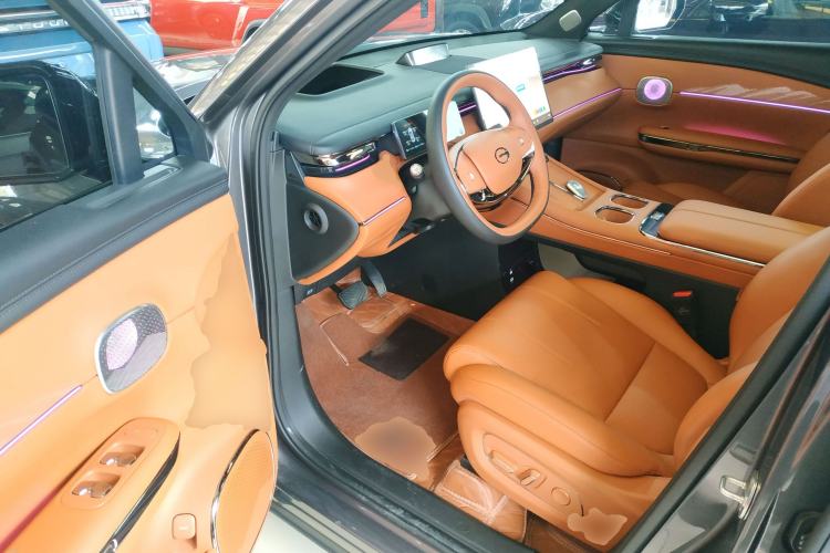 Used GAC Trumpchi Xiangwang S7 2025 205 km Max Version Driver Seat