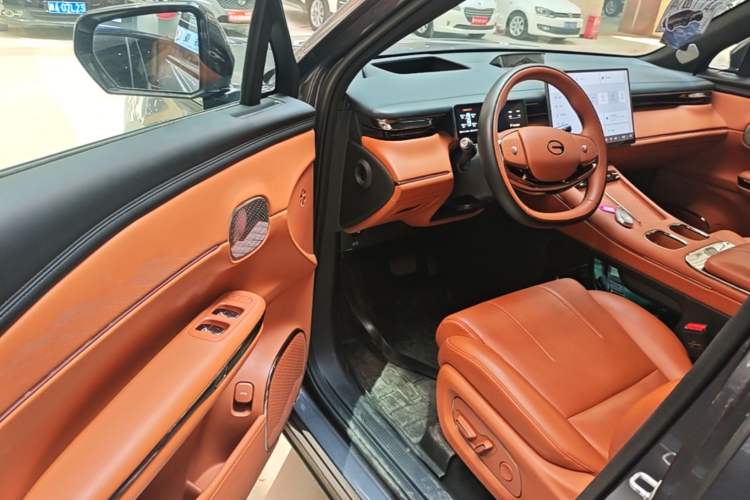 Used GAC Trumpchi Xiangwang S7 2025 205 km Max LiDAR Version Driver Seat