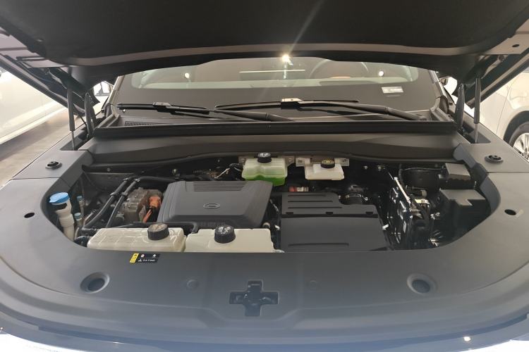 Used GAC Trumpchi Xiangwang S7 2025 205 km Max LiDAR Version Engine Bay