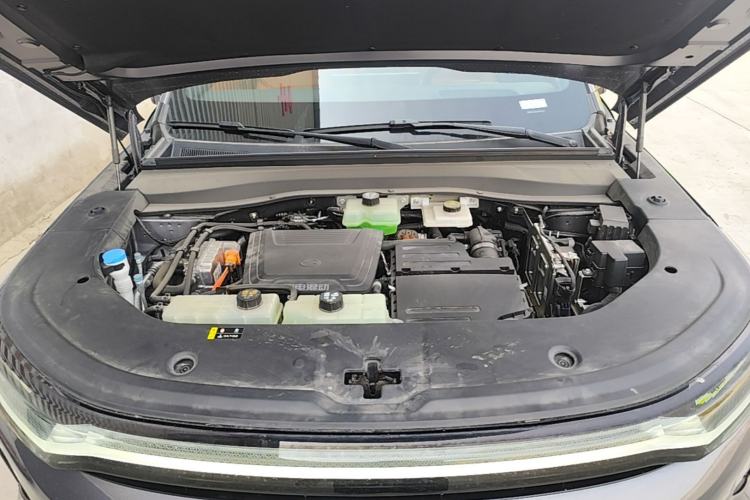 Used GAC Trumpchi Xiangwang S7 2025 205 km Max LiDAR Version Engine Bay