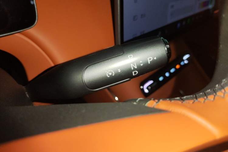 Used GAC Trumpchi Xiangwang S7 2025 205 km Max LiDAR Version Gear Lever