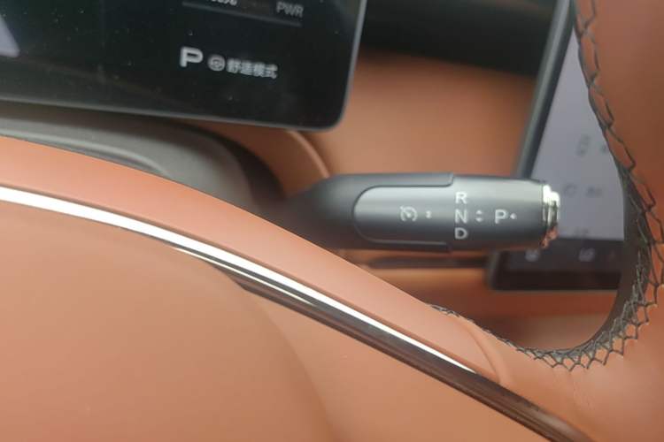 Used GAC Trumpchi Xiangwang S7 2025 205 km Max LiDAR Version Gear Lever