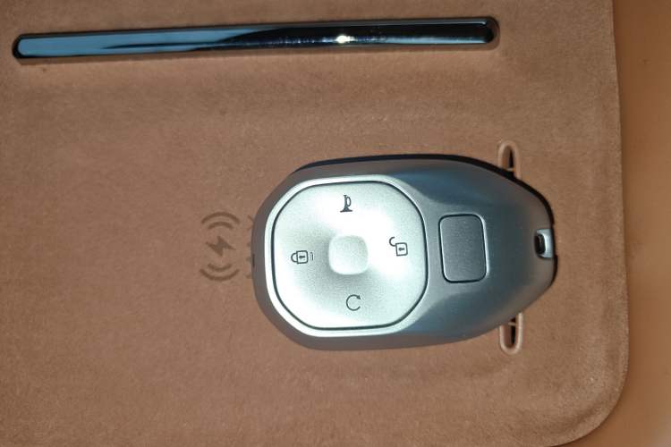Used GAC Trumpchi Xiangwang S7 2025 205 km Max LiDAR Version Interior 1