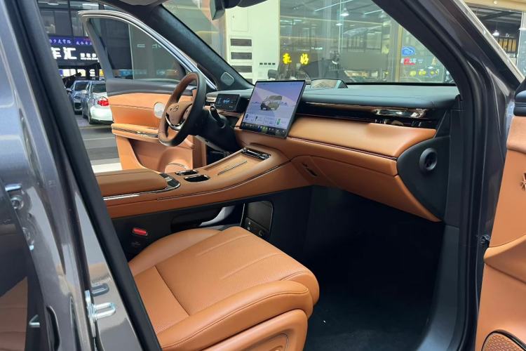 Used GAC Trumpchi Xiangwang S7 2025 180km Ultra All-Wheel Drive LiDAR Edition Interior 2