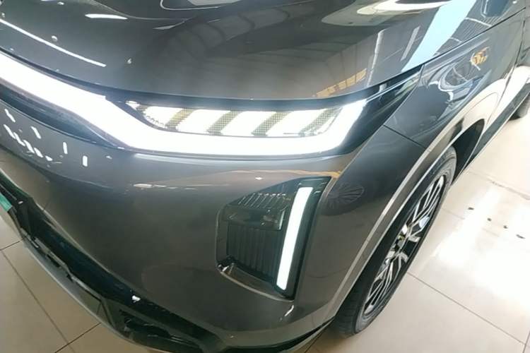 Used GAC Trumpchi Xiangwang S7 2025 205 km Max Version Left Front Headlight