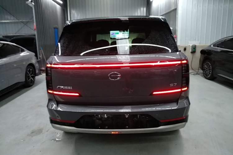Used GAC Trumpchi Xiangwang S7 2025 205 km Max Version Rear