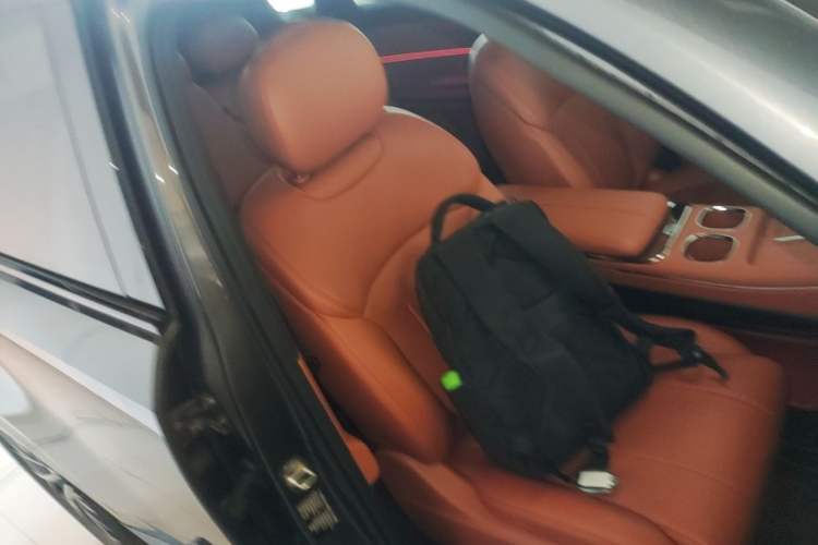 Used GAC Trumpchi Xiangwang S7 2025 205 km Max LiDAR Version Right Front Seat