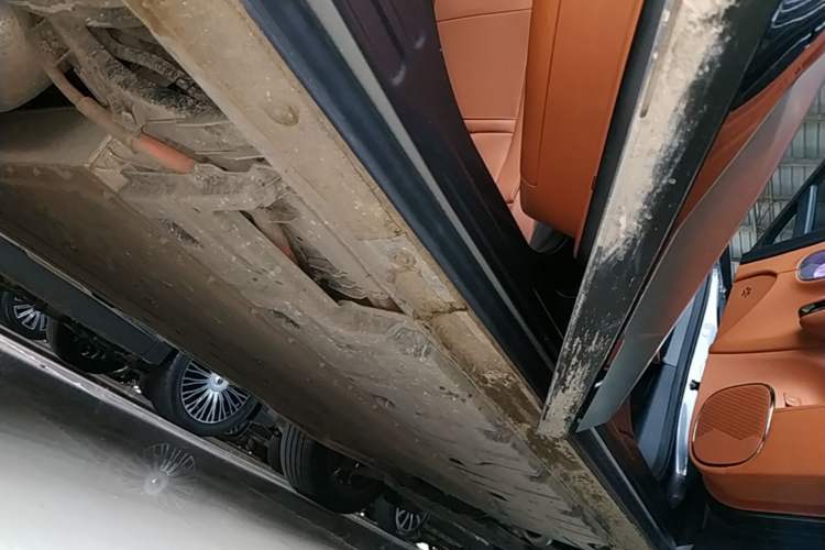 Used GAC Trumpchi Xiangwang S7 2025 205 km Max Version Right Side Sill