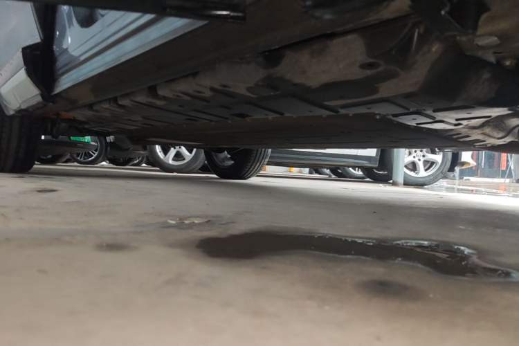 Used GAC Trumpchi Xiangwang S7 2025 205 km Max LiDAR Version Right Side Sill