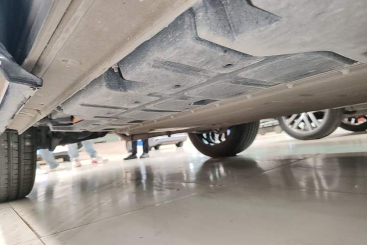 Used GAC Trumpchi Xiangwang S7 2025 205km Max Intelligent Driving Version Right Side Sill