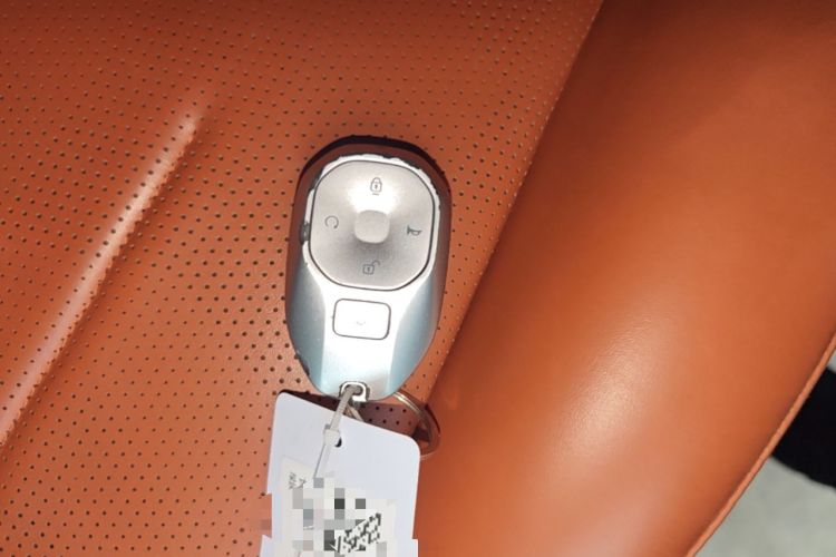 Used GAC Trumpchi Xiangwang S7 2025 205 km Max LiDAR Version Vehicle Key
