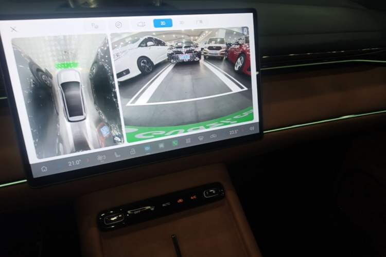 Used GAC Trumpchi Xiangwang S7 2025 180km Ultra All-Wheel Drive LiDAR Edition Audio And AC Panel