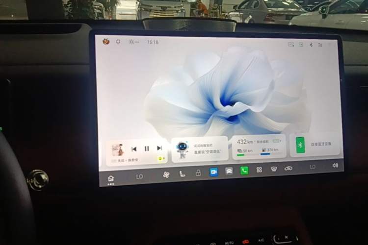 Used GAC Trumpchi Xiangwang S7 2025 180km Ultra All-Wheel Drive LiDAR Edition Audio And AC Panel