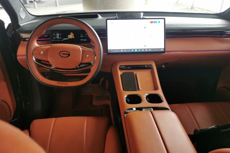 Used GAC Trumpchi Xiangwang S7 2025 180km Ultra All-Wheel Drive LiDAR Edition Center Console