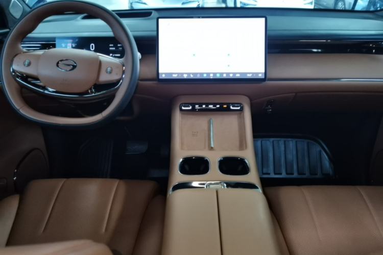Used GAC Trumpchi Xiangwang S7 2025 180km Ultra All-Wheel Drive LiDAR Edition Center Console