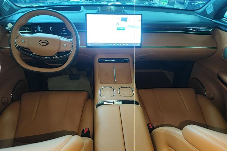Used GAC Trumpchi Xiangwang S7 2025 180km Ultra All-Wheel Drive LiDAR Edition Center Console