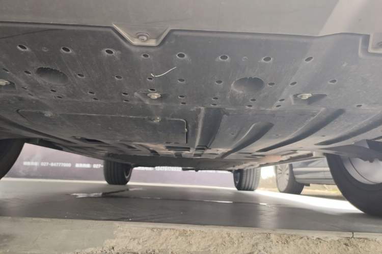 Used GAC Trumpchi Xiangwang S7 2025 180km Ultra All-Wheel Drive LiDAR Edition Chassis Front