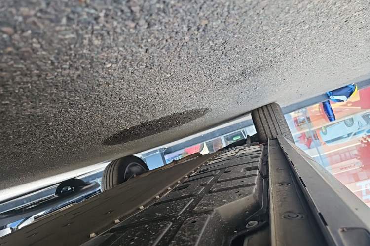 Used GAC Trumpchi Xiangwang S7 2025 180km Ultra All-Wheel Drive LiDAR Edition Chassis Front Right