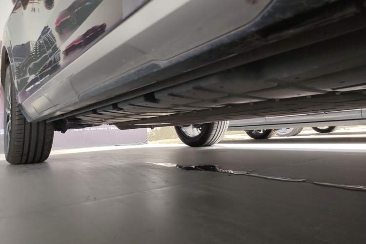 Used GAC Trumpchi Xiangwang S7 2025 180km Ultra All-Wheel Drive LiDAR Edition Chassis Front Right