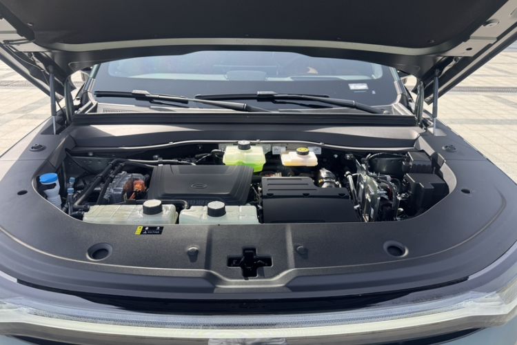 Used GAC Trumpchi Xiangwang S7 2025 180km Ultra All-Wheel Drive LiDAR Edition Engine Bay