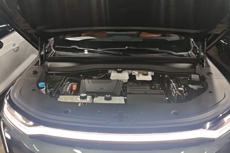 Used GAC Trumpchi Xiangwang S7 2025 180km Ultra All-Wheel Drive LiDAR Edition Engine Bay